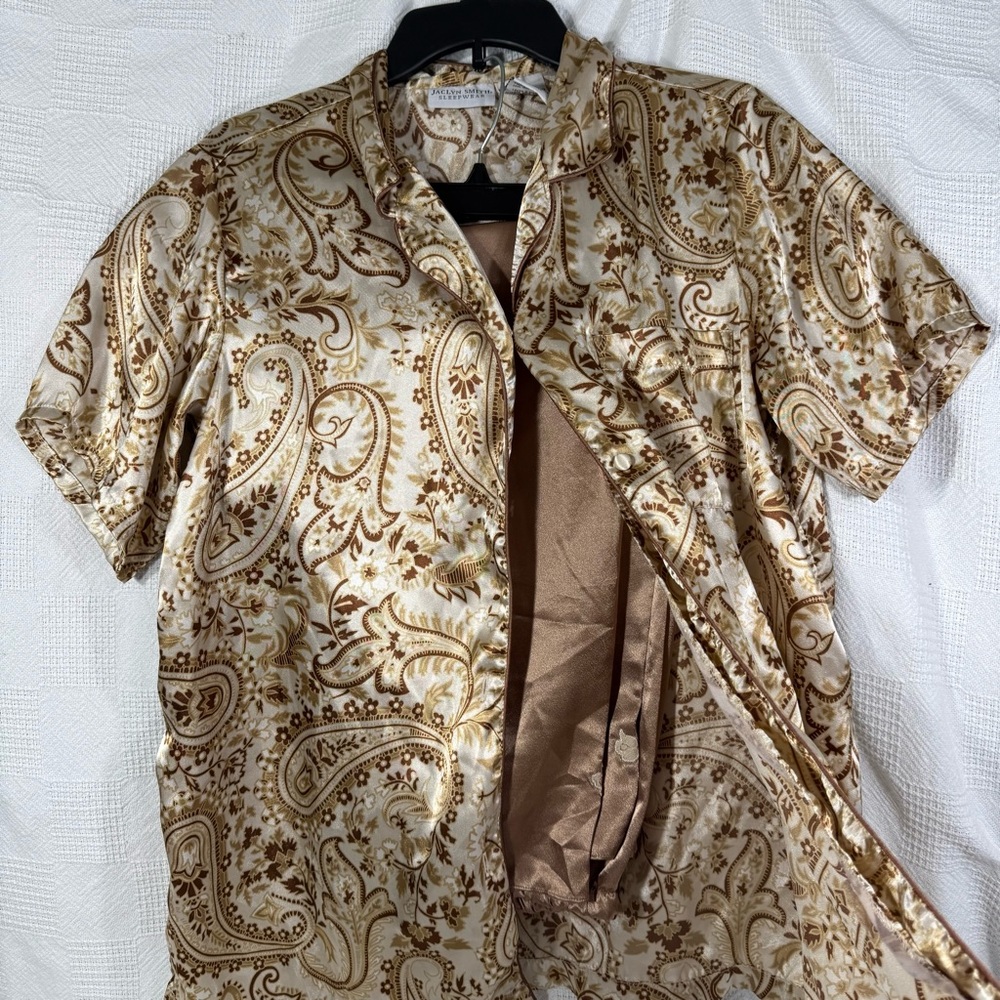 Jaclyn Smith Paisley Short Sleeve Shirt & pants Pajama Set‎ Cream and Brown sz M